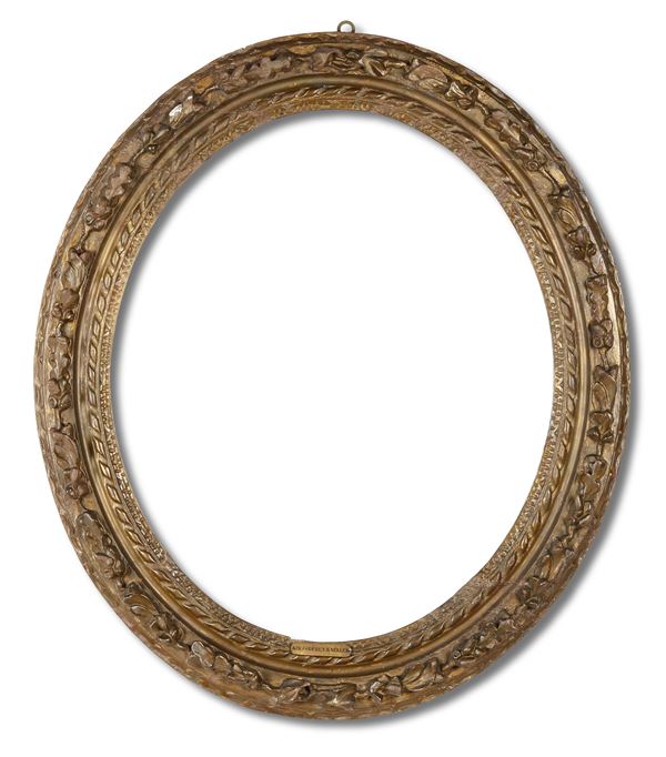 Cornice ovale. Italia centrale XVIII secolo