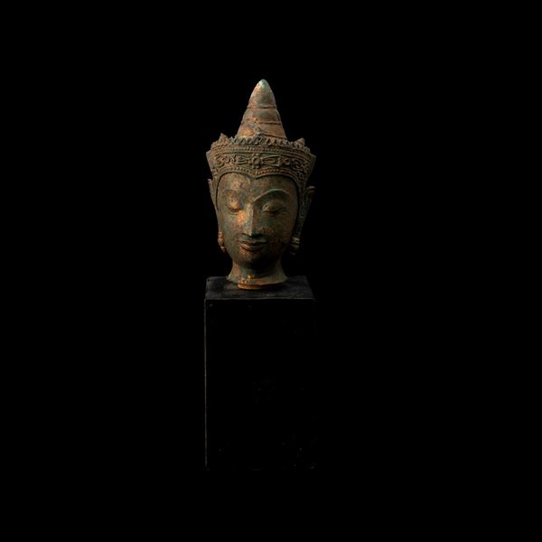 Testa di Buddha in bronzo con tracce di doratura, Thailandia, XIX secolo