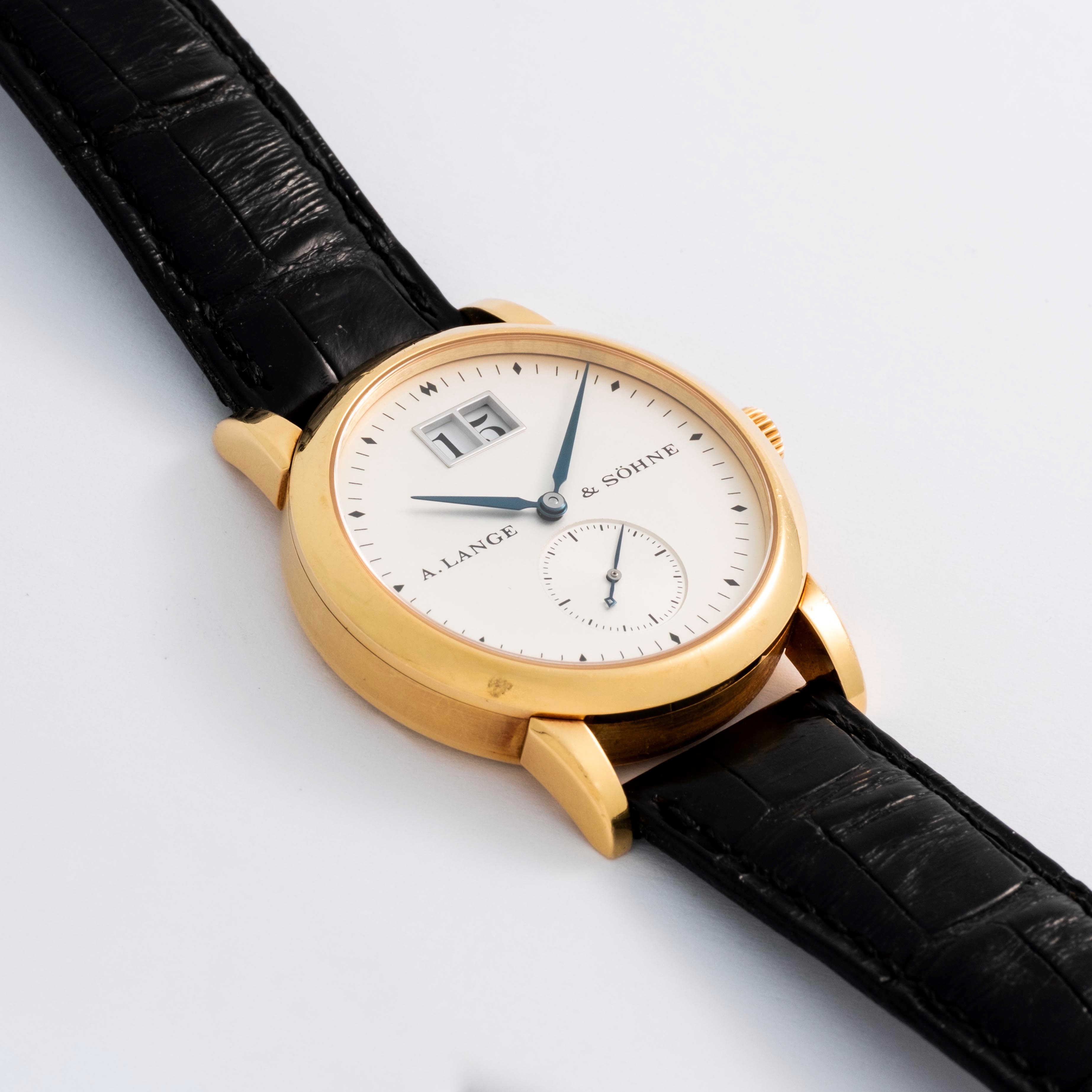 A. Lange & Söhne - Saxonia ref. 105.022, oro giallo 18k con fondello a vista (circa 1998)