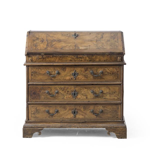 Ribalta lastronata in radica, XVIII secolo