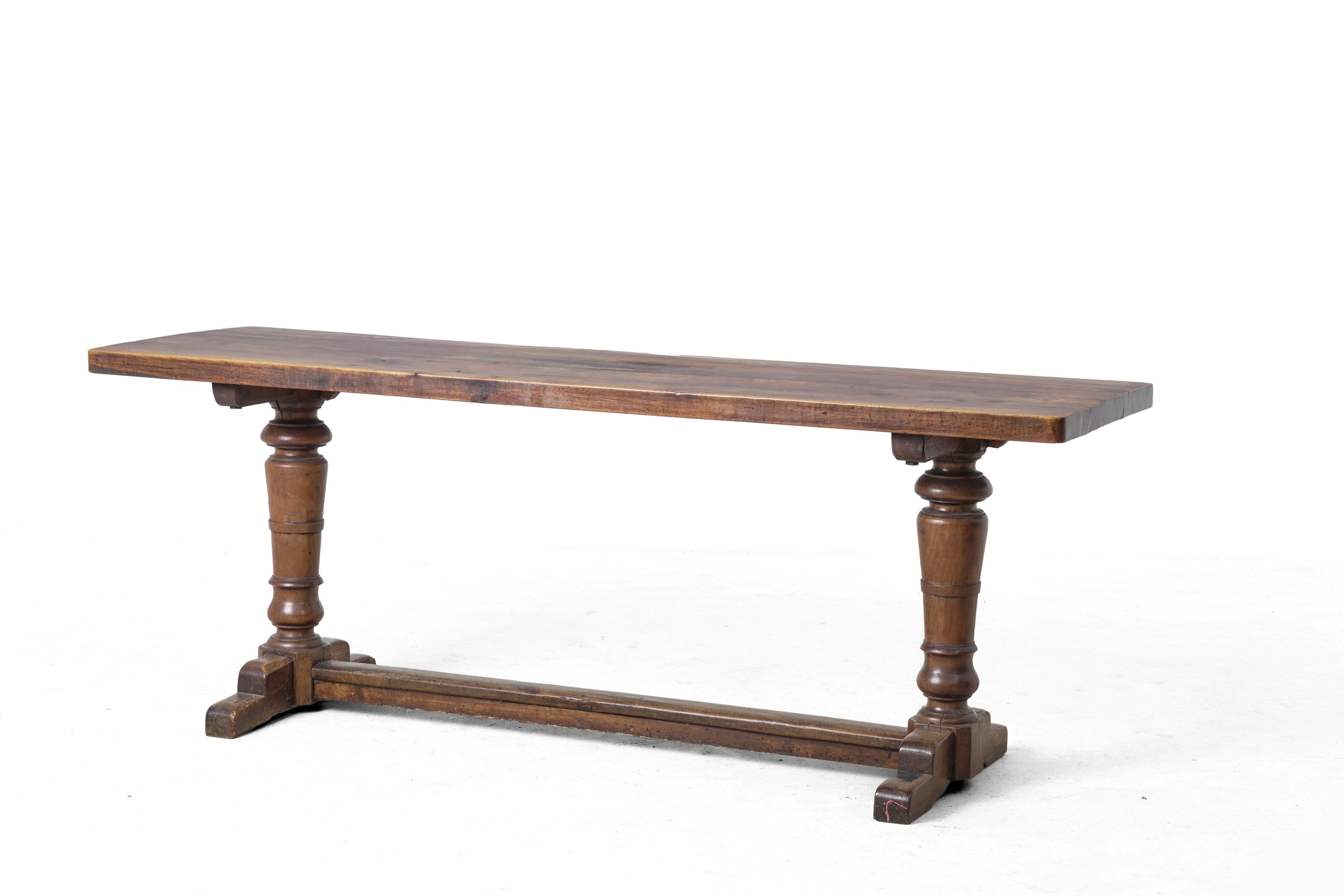 Gruppo di otto sedie con gambe a osso di montone. XVIII-XIX secolo