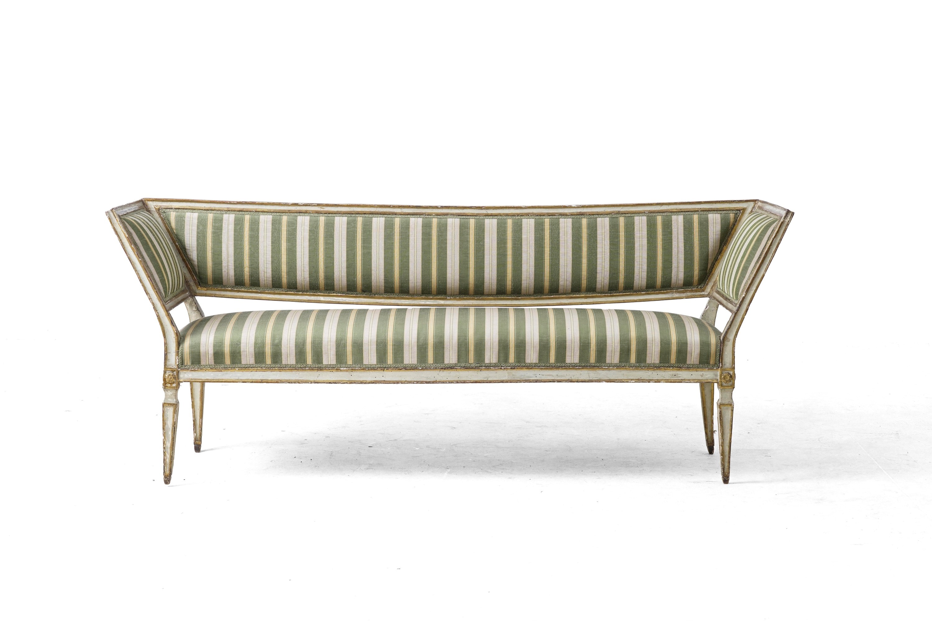 Divano Luigi XVI in legno laccato e dorato