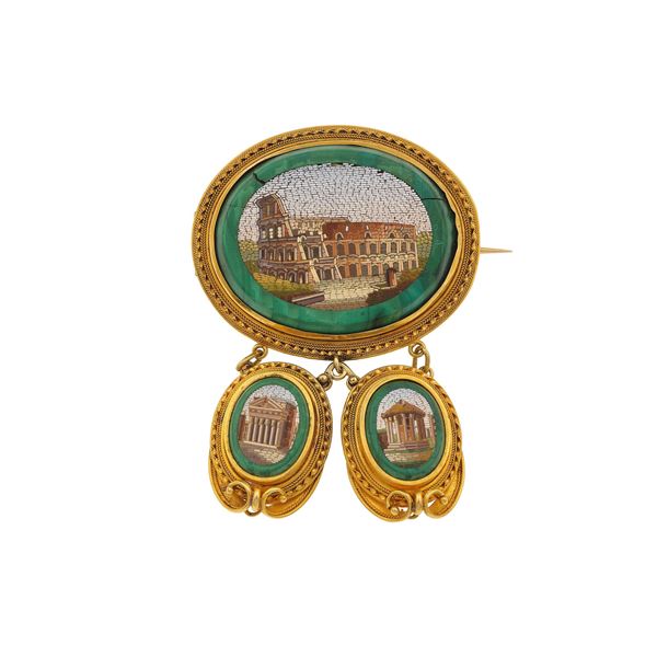 Micromosaic and gold brooch. Damages
