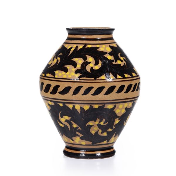 Vaso. Probabilmente Albisola, Manifattura La Fenice, prima metà del XX secolo.