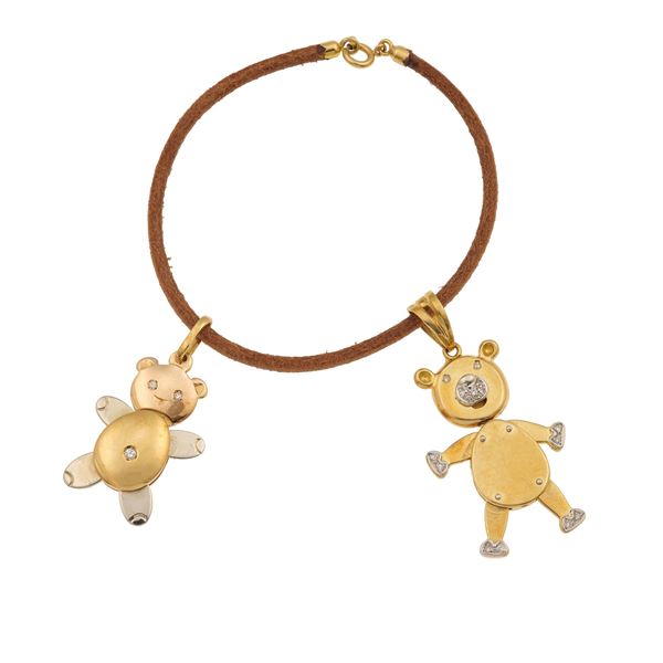 Bracelet with two diamond and gold pendent