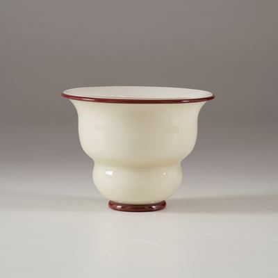 Barovier & Toso, Coppa in vetro soffiato opalino (Murano, 1980 ca.)