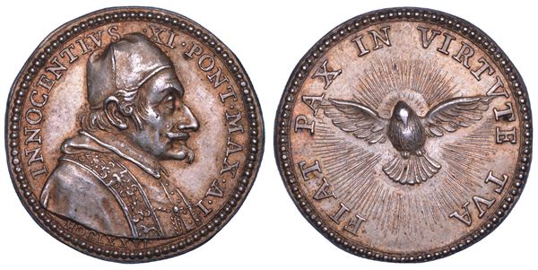 STATO PONTIFICIO. INNOCENZO XI (Benedetto Odescalchi), 1676-1689. Medaglia in argento (1676/A. I). Possesso del Laterano.