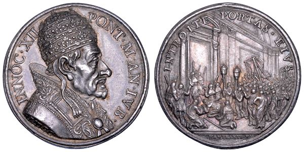 STATO PONTIFICIO. INNOCENZO XII (Antonio Pignatelli), 1691–1700. Medaglia annuale in argento 1700/A. IX. (A.Jub). Celebrazione del Giubileo.