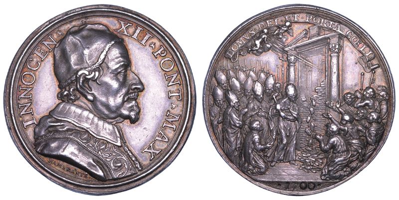 STATO PONTIFICIO. INNOCENZO XII (Antonio Pignatelli), 1691–1700. Medaglia in argento 1700 (A. IX). Apertura della Porta Santa Vaticana.  - Auction Numismatics - Cambi Casa d'Aste