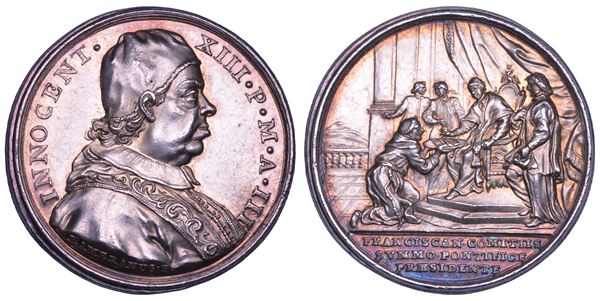 STATO PONTIFICIO. INNOCENZO XIII (Michelangelo Conti di Poli), 1721-1724. Medaglia annuale in argento 1723/A. III. Il congresso Francescano del 1723.