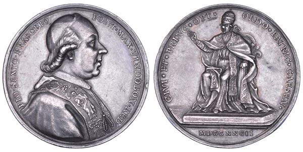 STATO PONTIFICIO. PIO VI (Giannangelo Braschi di Cesena), 1775-1799. Medaglia in argento 1782 (A. VIII). Ritorno dal viaggio a Vienna (omaggio della nobiltà di Cesena).
