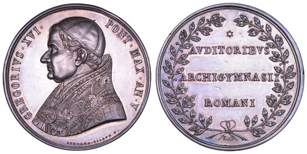 STATO PONTIFICIO. GREGORIO XVI (Bartolomeo Alberto Cappellari), 1831-1846. Medaglia in argento 1835/A. V. Premio agli studenti dell'Università di Roma.