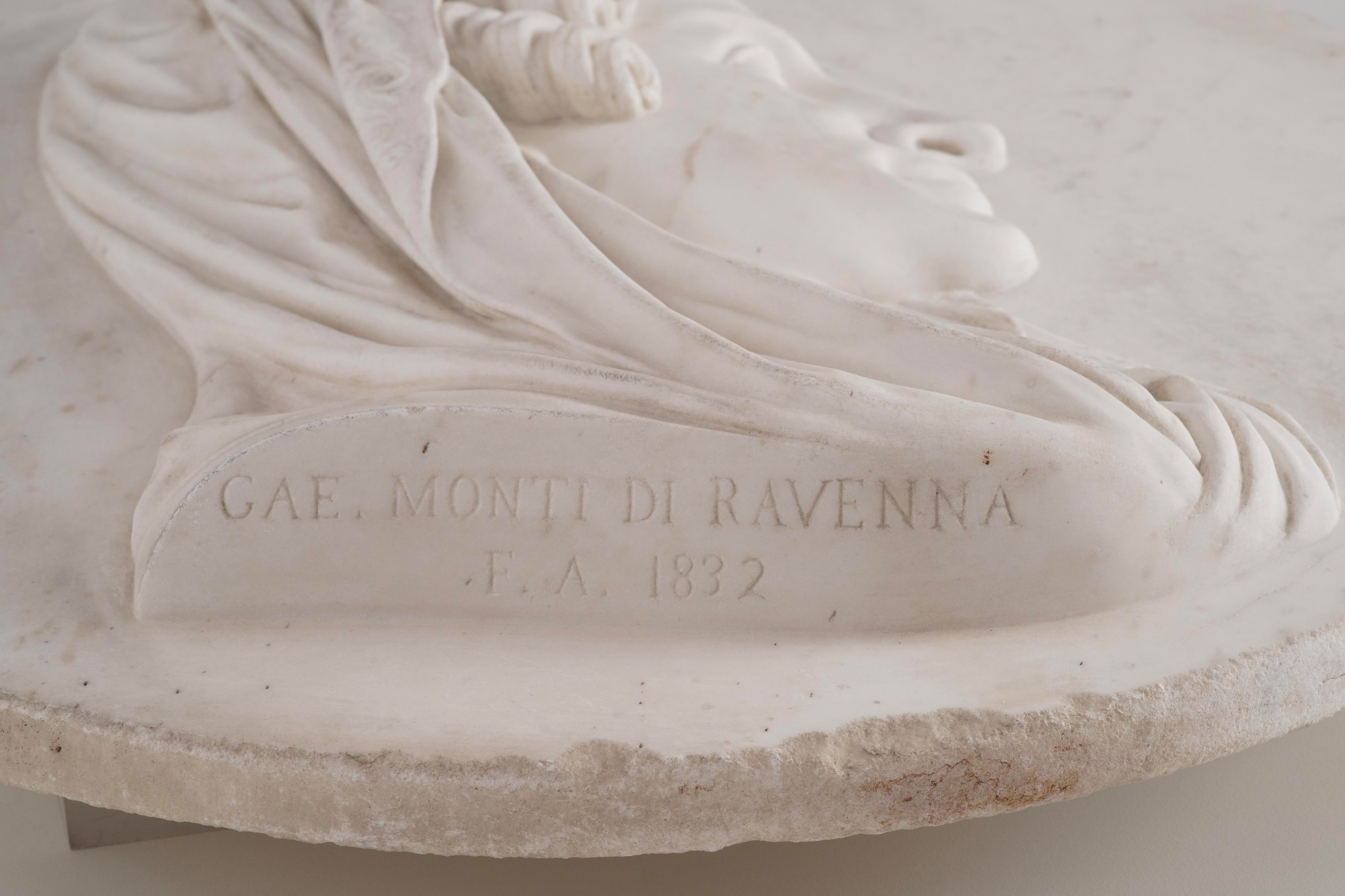 Arte neoclassica italiana, firmato "GAE.MONTI DI RAVENNA F.A. 1832". Gaetano Matteo Monti (1776-1...