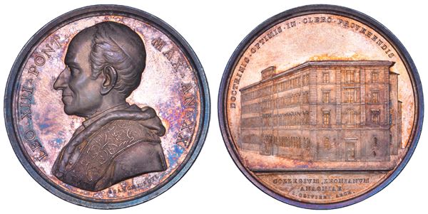 ROMA. LEONE XIII (Vincenzo Gioacchino Luigi Pecci), 1878-1903. Medaglia annuale in argento 1897/A.XX. Costruzione del nuovo Collegio Leoniano in Anagni.