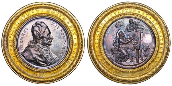 STATO PONTIFICIO. CLEMENTE XII (Lorenzo Corsini), 1730-1740. Medaglia premio in argento e bronzo dorato 1738.  Accademia di S. Luca.