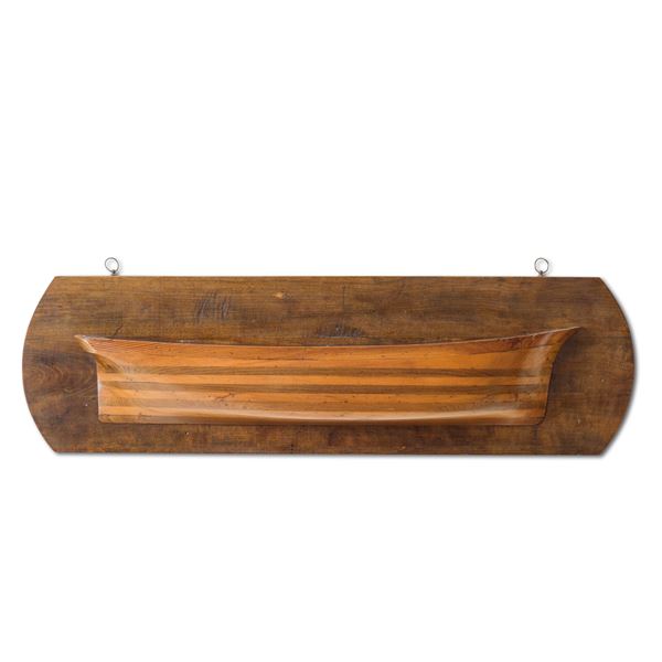 Mezzo scafo in legno. XIX secolo