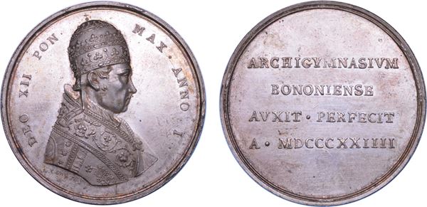 STATO PONTIFICIO. LEONE XII, 1823-1829.  Medaglia straordinaria in argento 1823. Premio Università di Bologna.