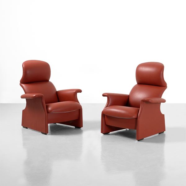 Due poltrone mod. Viscontea