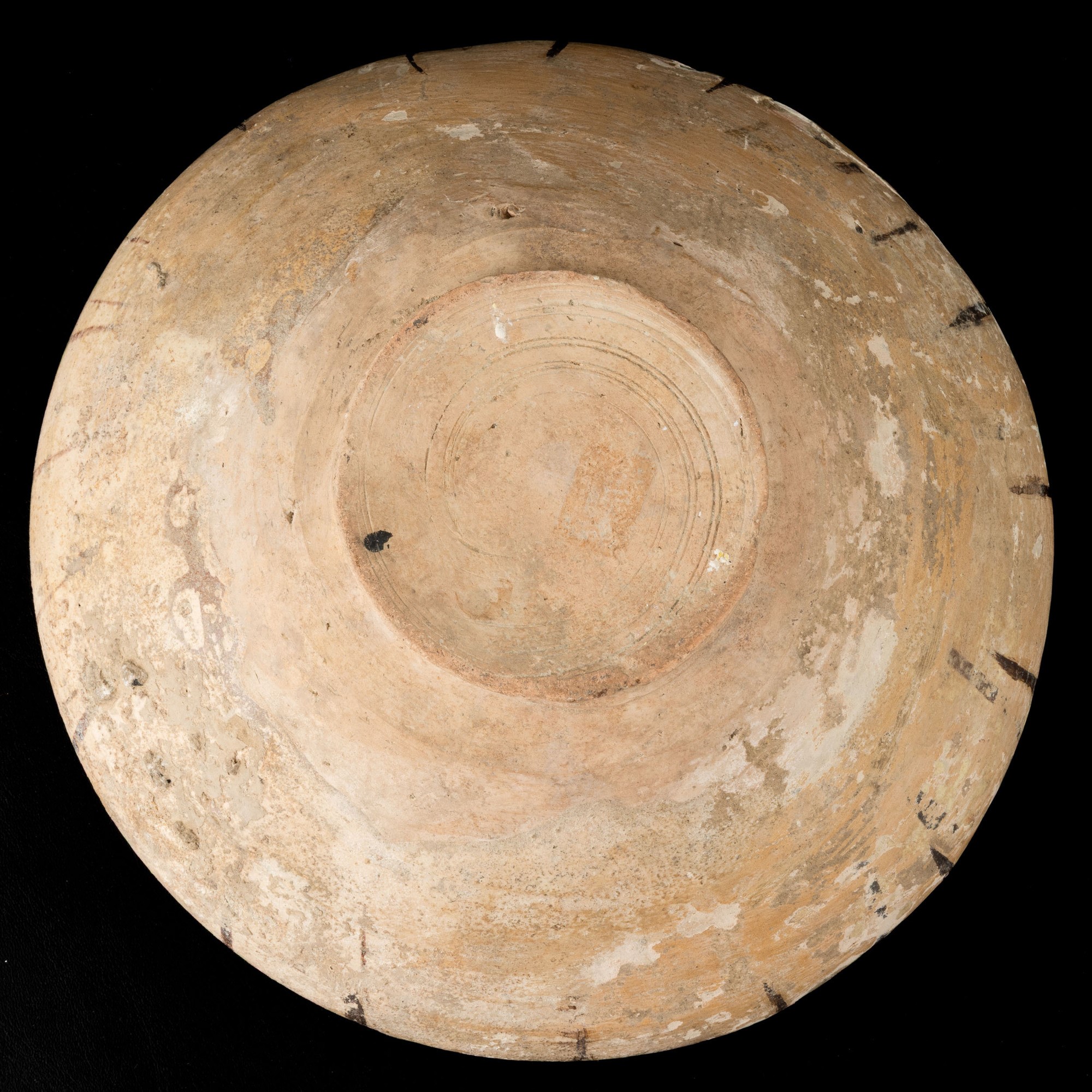 Piatto in terracotta, Persia, XI secolo