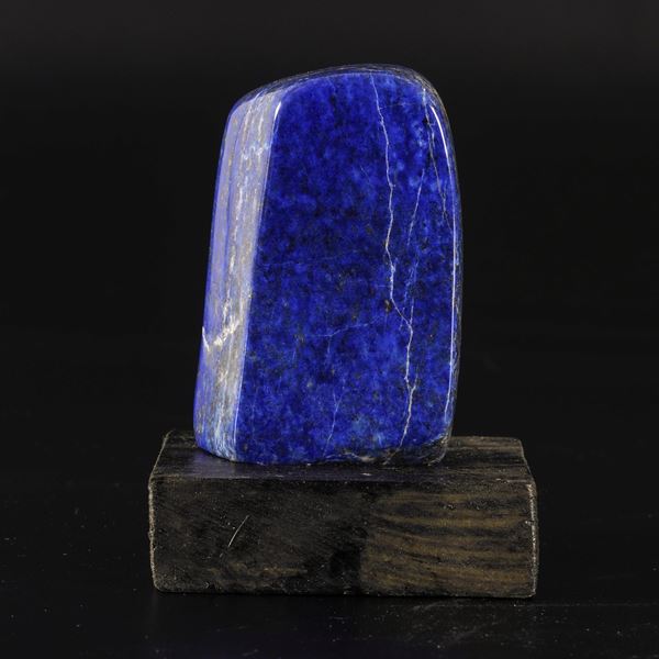 Elegante lastra di Lapislazzuli con inclusioni di pirite. Qualita AAA+<BR>(Le inclusioni di pirite rendono l'oggetto raro e importante)