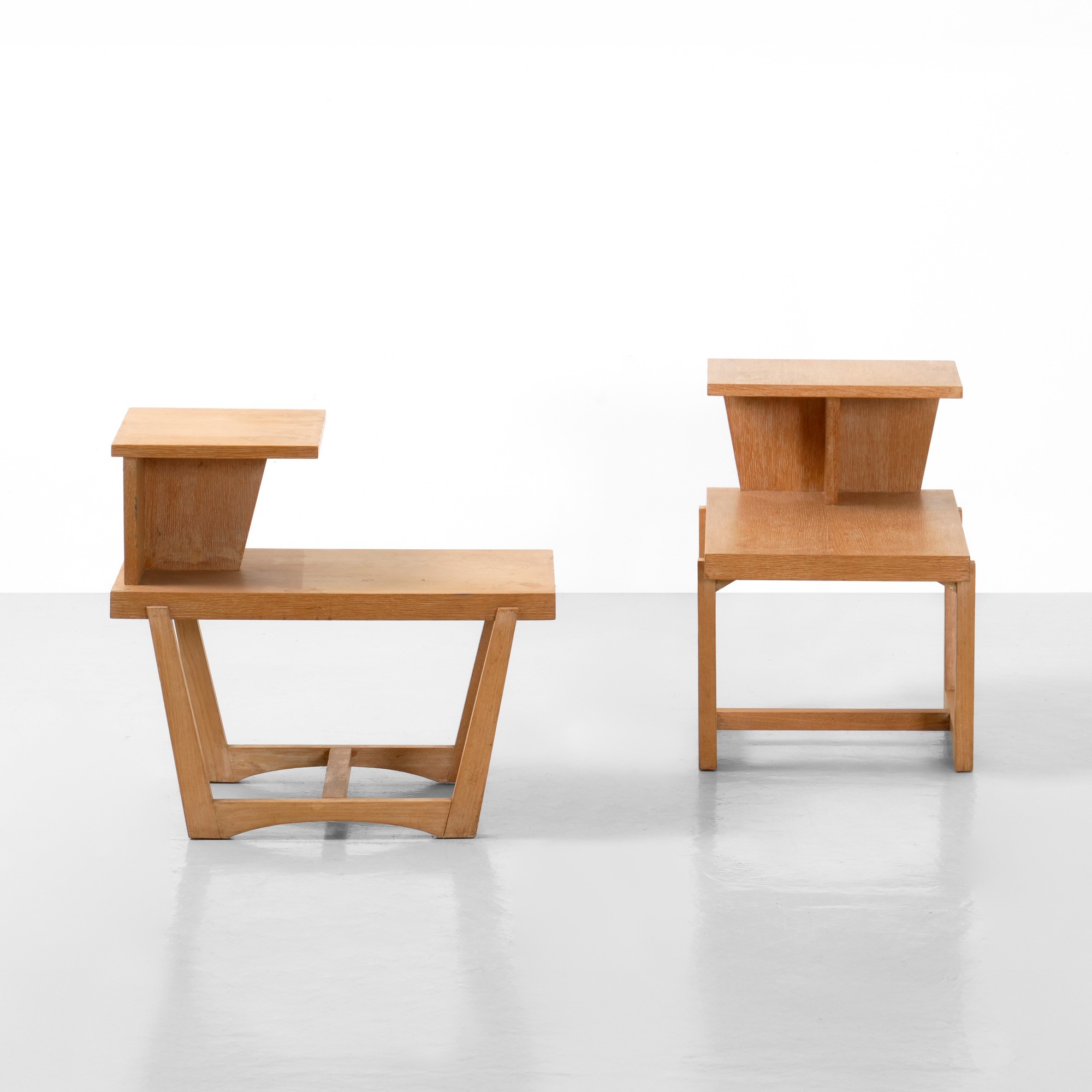 Lane - Due comodini in legno