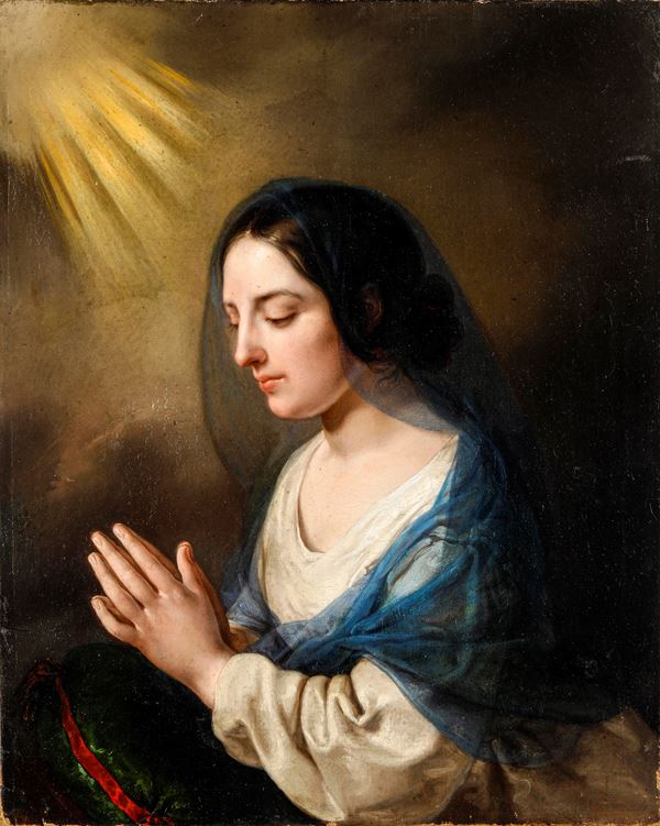 Figura di donna in preghiera