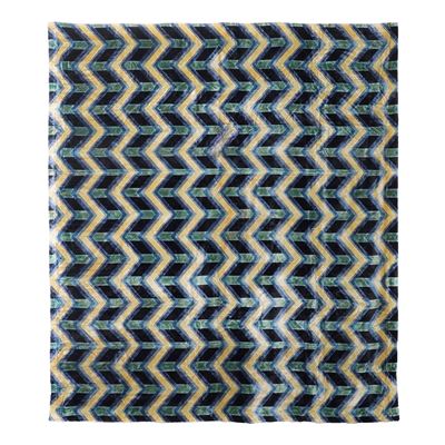 Tessuto in velluto blu, decorazione a zigzag in giallo e azzurro