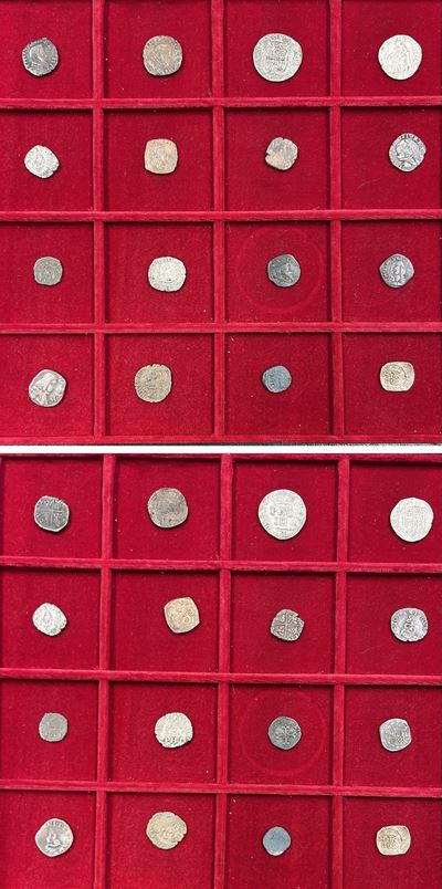 Lotto di sedici monete, Milano, diverse emissioni dei regni di Filippo III, Filippo IV, Carlo II,...
