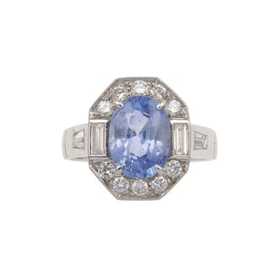Anello con Zaffiro Sri Lanka di Ct 5.57, Nessuna Indicazione di Riscaldamento