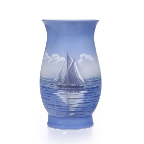 Vaso. Danimarca, Manifattura Royal Copenghen, XX secolo.