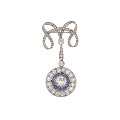 Spilla Pendente con Diamante Centrale di Vecchio Taglio di Ct 1.50 Circa con Zaffiri e Diamanti a...