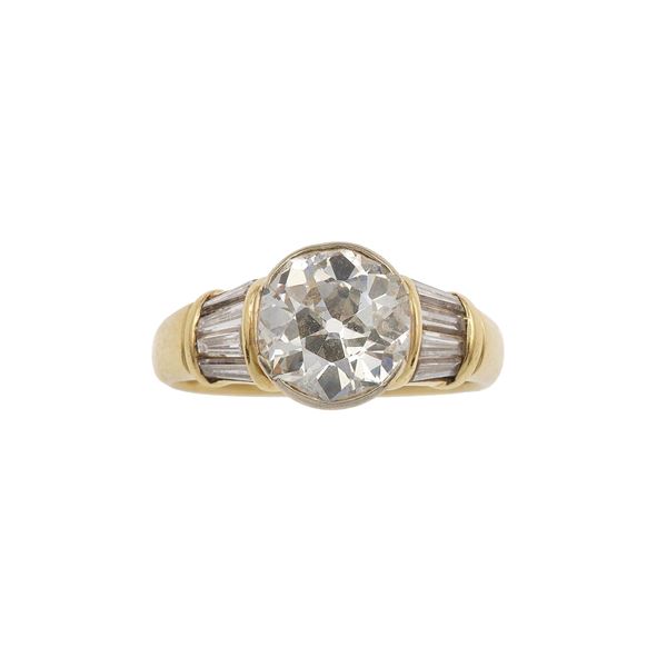 Old-cut diamond and gold ring