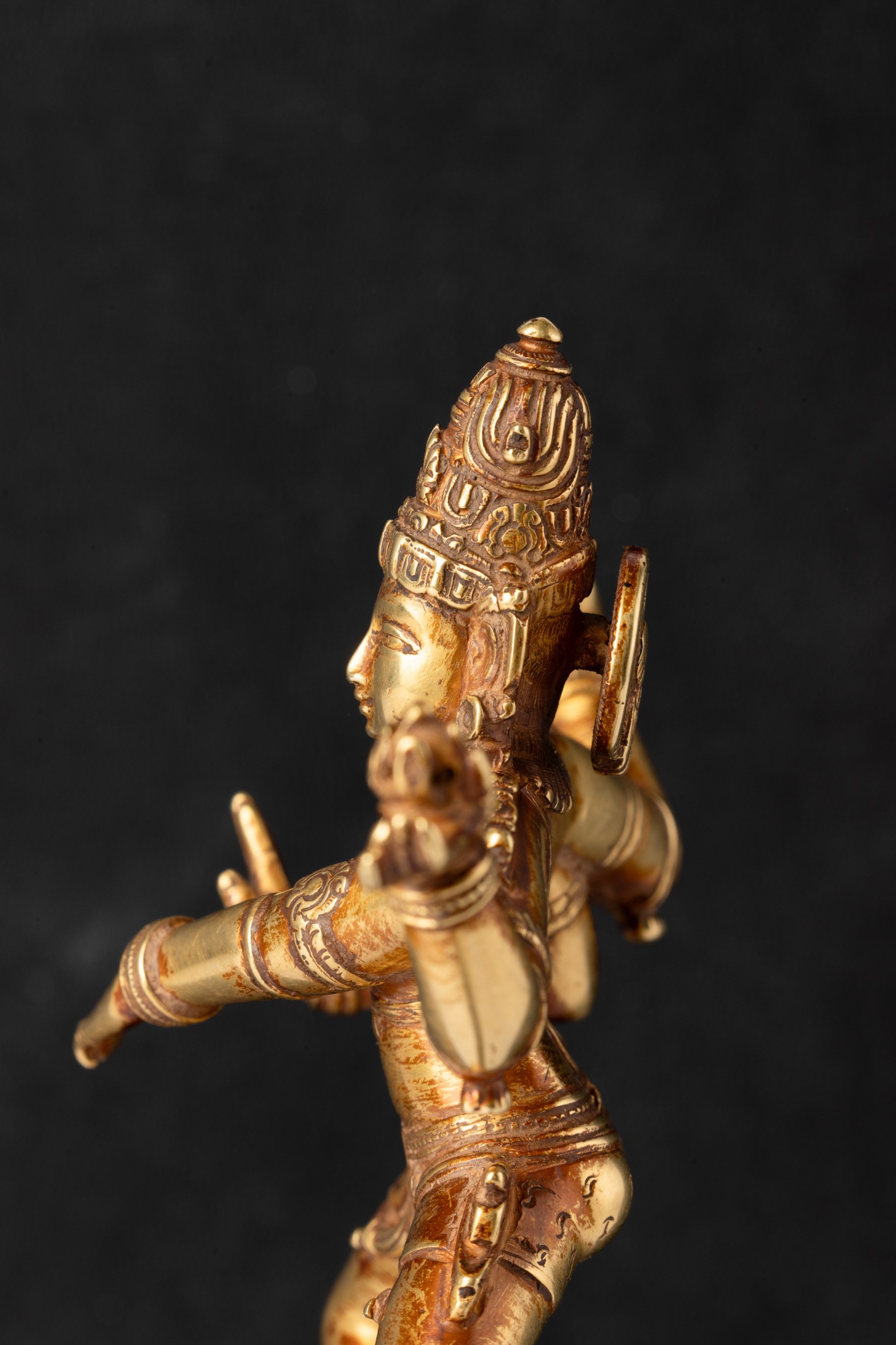 India, Shiva Nataraja “danzatore cosmico”, figura in oro 24 Kt, fine XVIII secolo