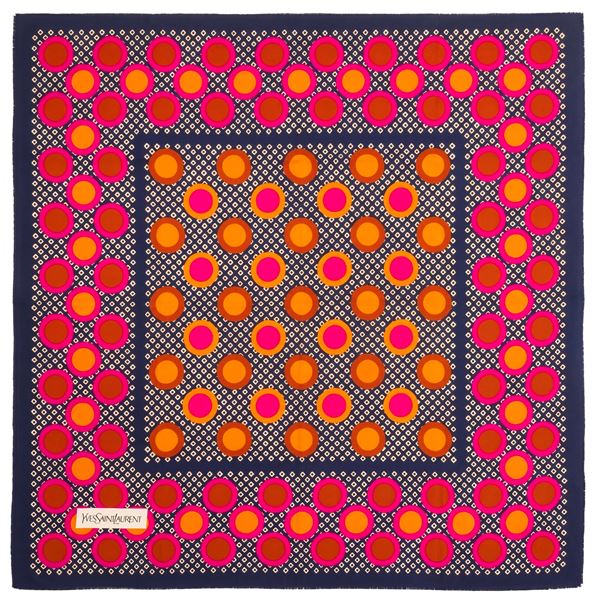 Due foulard