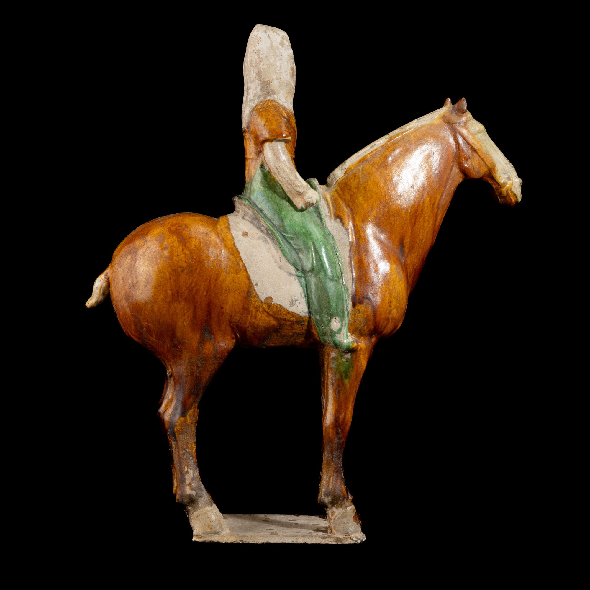 Cina, Dinastia Tang (618-906), Figura equestre in terracotta Sancai