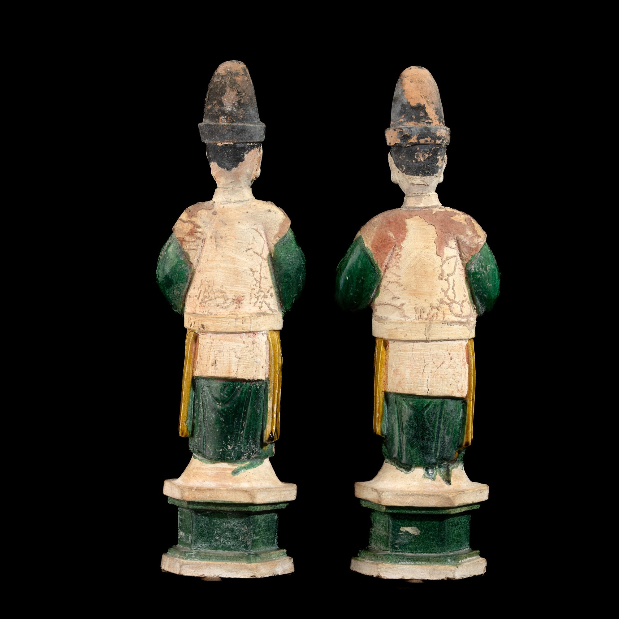 Coppia di figure, terracotta invetriata sancai, Cina, Dinastia Ming (1368-1644)