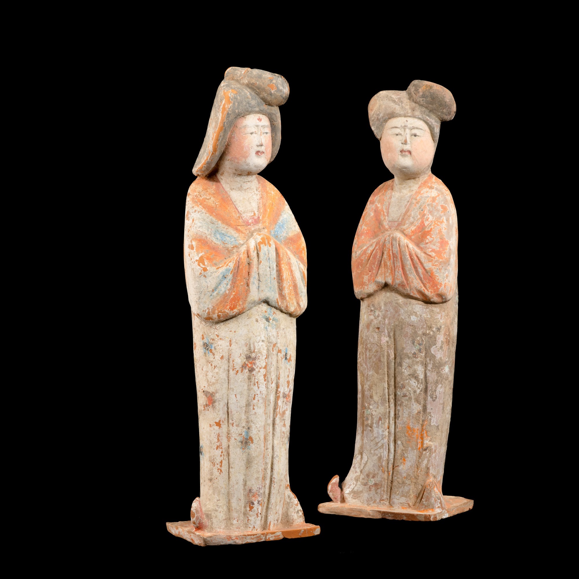 Cina, Dinastia Tang (618-906), Due Fat Lady in terracotta con tracce di policromia