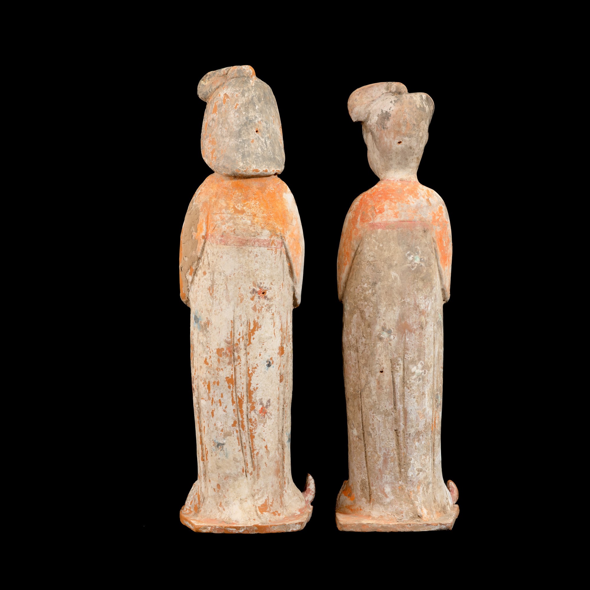 Cina, Dinastia Tang (618-906), Due Fat Lady in terracotta con tracce di policromia