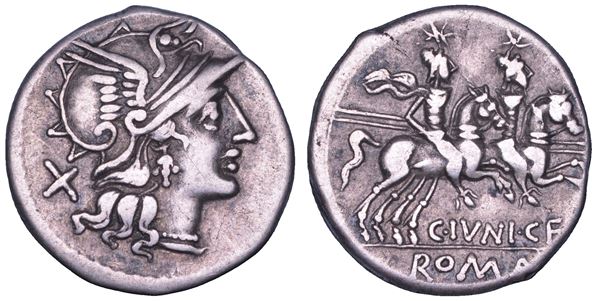 JUNIA. Caius Junius, 145-138 a.C. Denario.