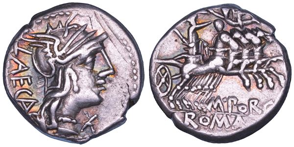 PORCIA. M. Porcius Laeca, 125 a.C. Denario.