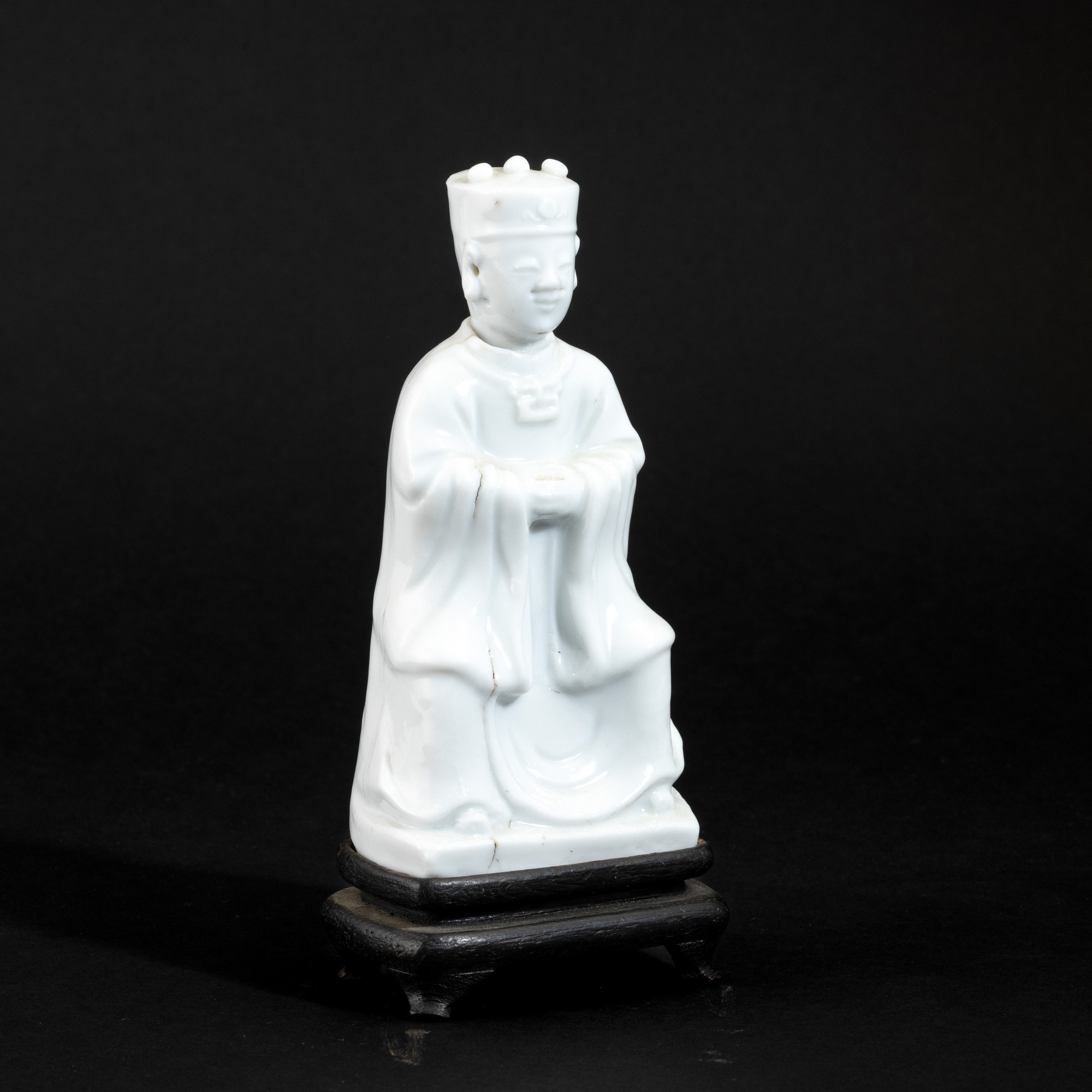Figura di dignitario, porcellana Blanc de Chine, Cina, Repubblica