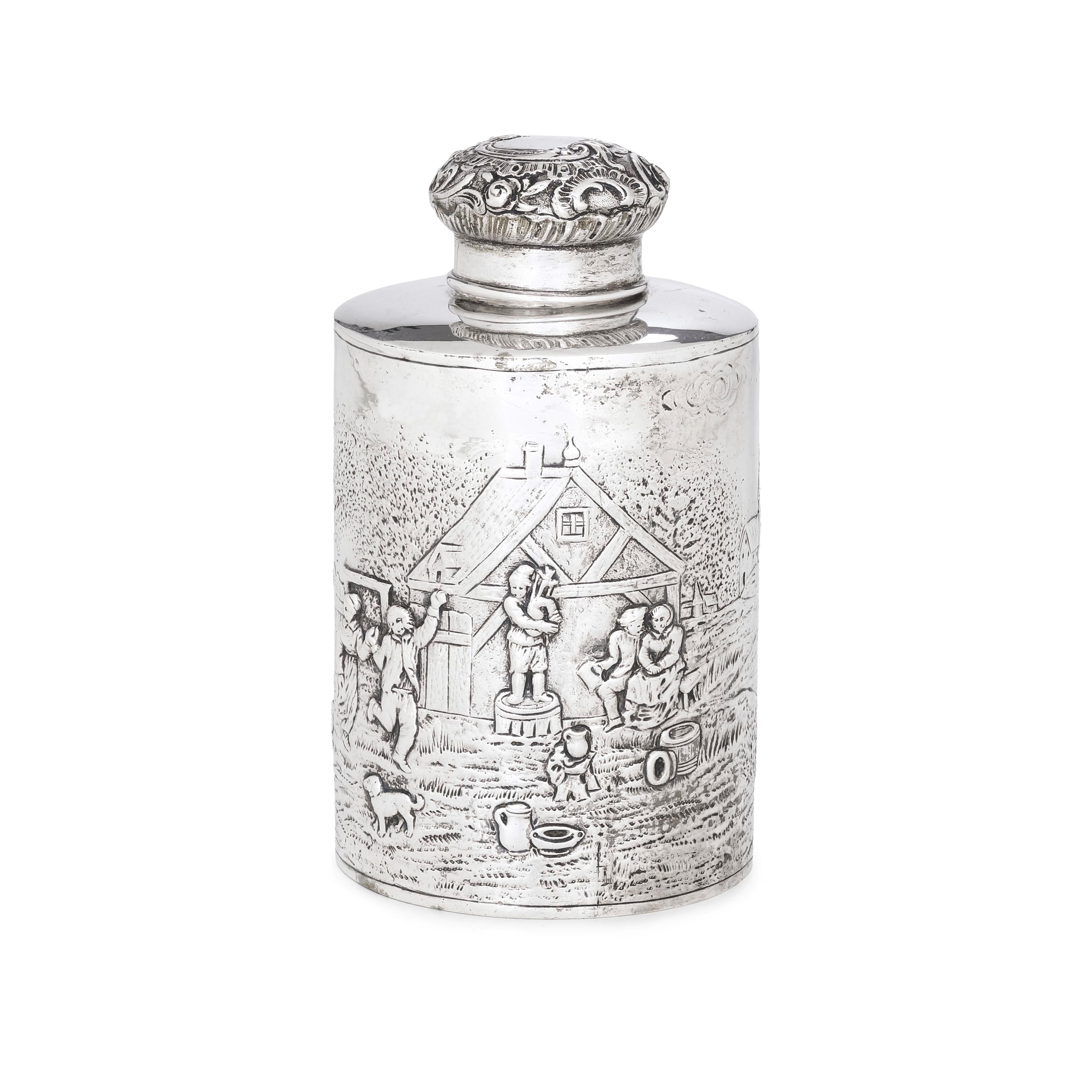 Scatola porta tè, argento fuso e sagomato, Germania (Hanau), XIX-XX secolo