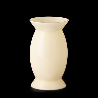 Vaso “Sidone” Venini, vetro soffiato opalino avorio, Murano 2007