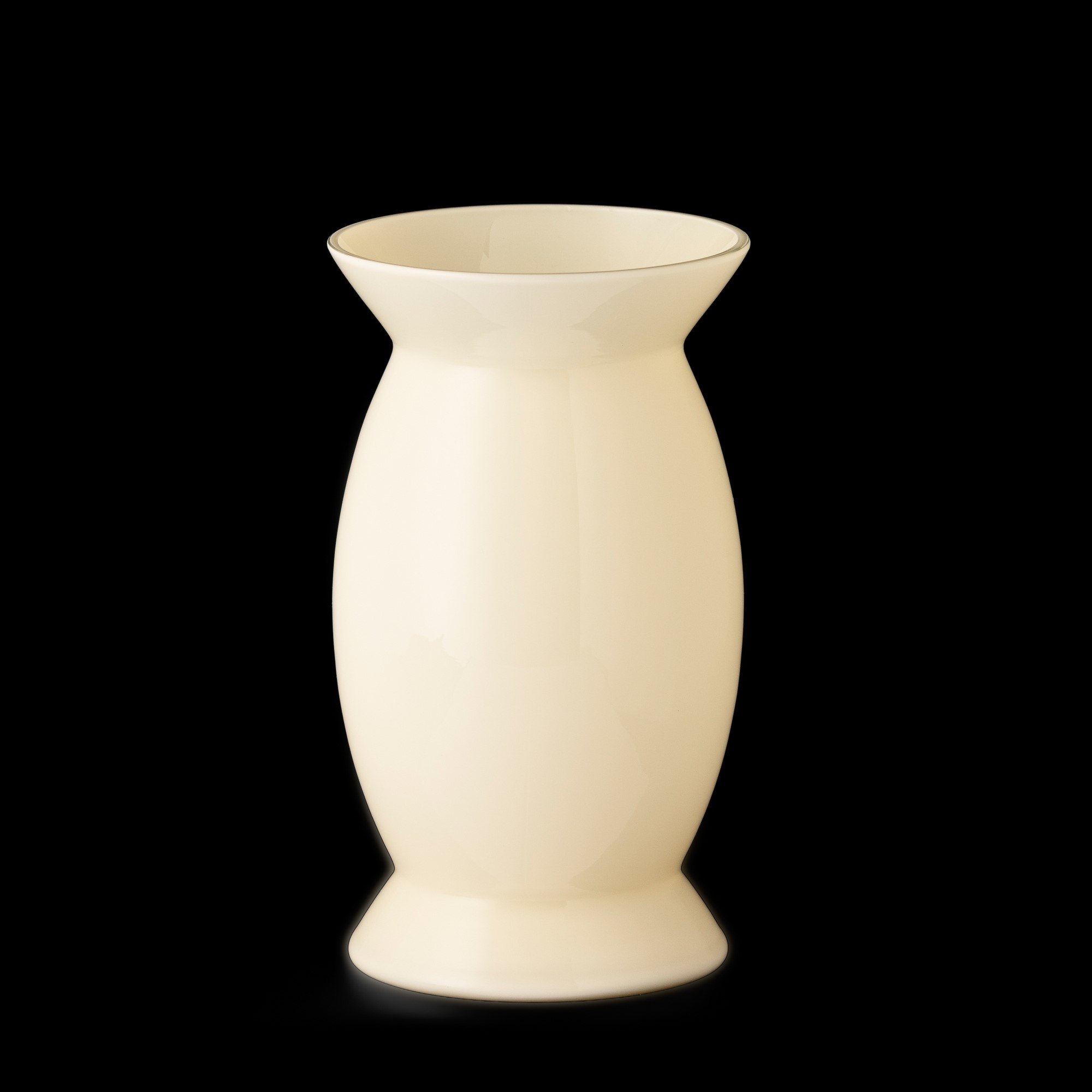 Alessandro Mendini - Vaso “Sidone” Venini, vetro soffiato opalino avorio, Murano 2007