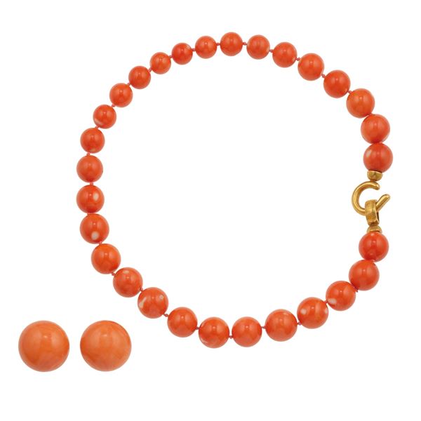 Coral and gold demi-parure