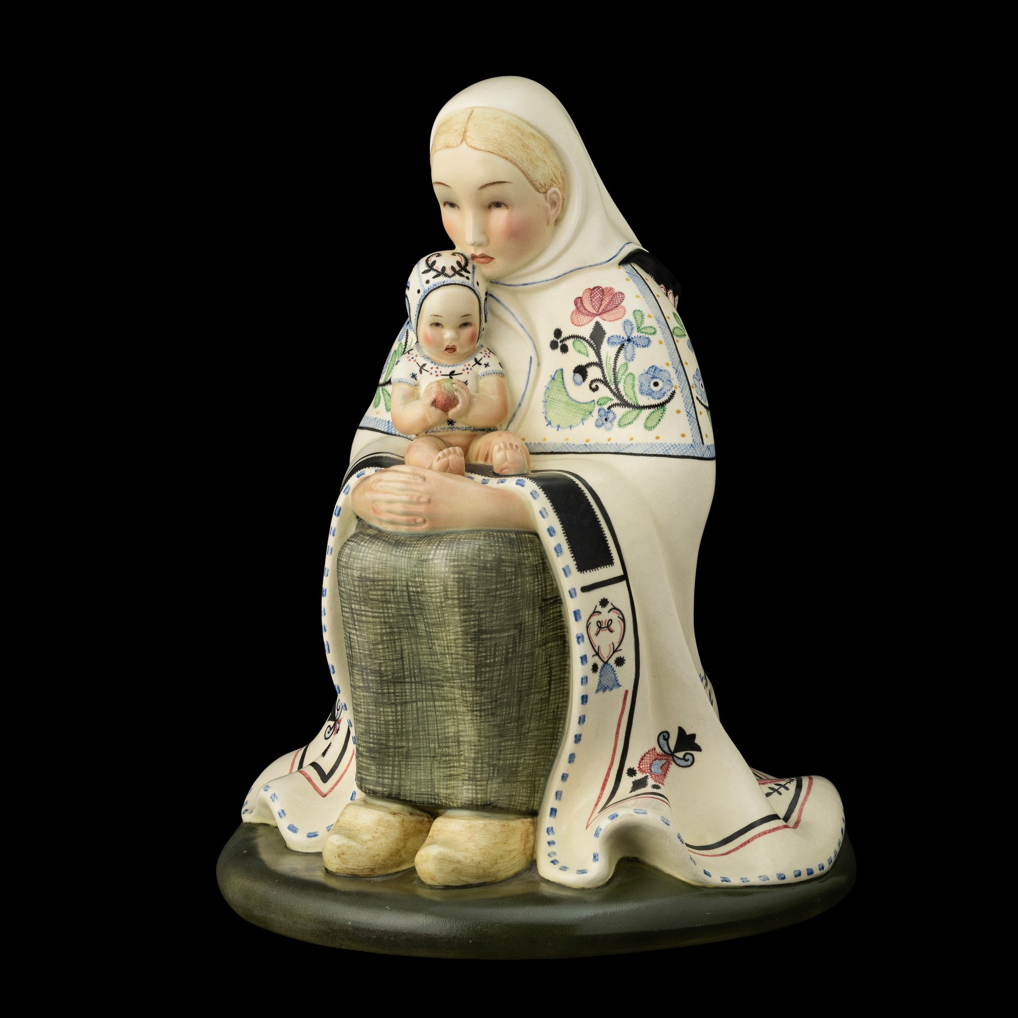 Helen Konig Scavini - Madonna della neve con Bambino (scultura in terraglia policroma)