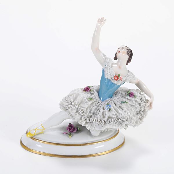 Figura di ballerina.  Germania, Manifattura della Turingia, XX secolo.
