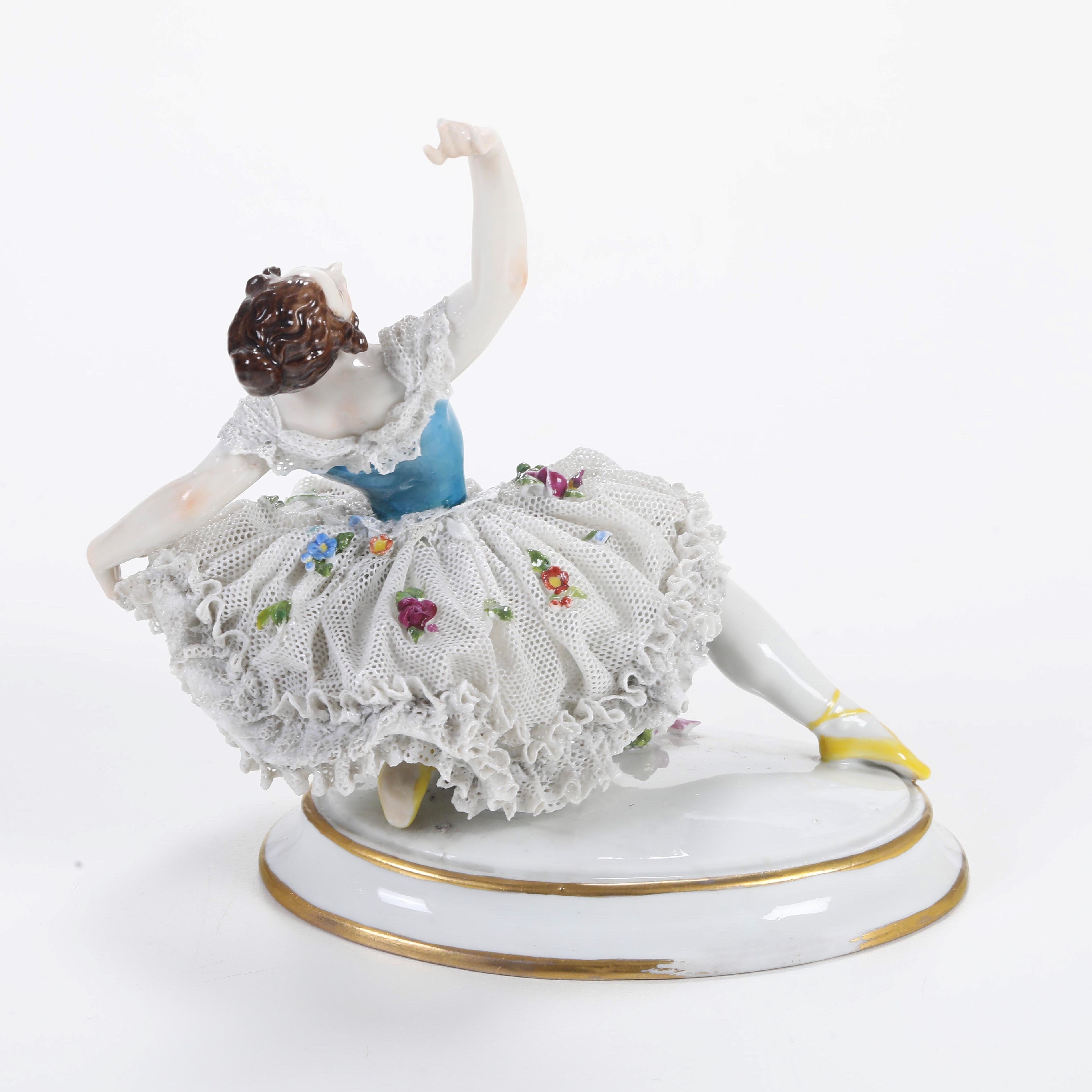 Manifattura della Turingia (Germania), Figura di ballerina in porcellana, XX secolo