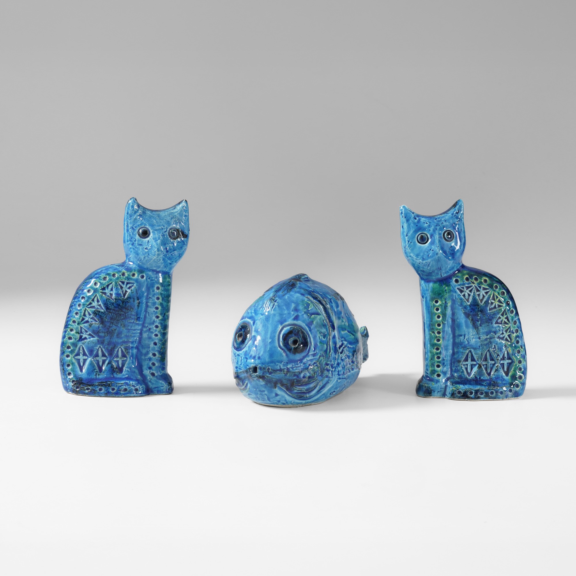 Aldo Londi - Tre sculture della serie Rimini Blu, maiolica smaltata