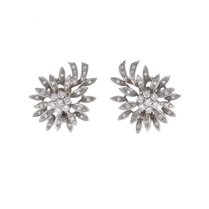 Pair of diamond and gold earrings  - Auction Fine Jewellery - Cambi Casa d'Aste